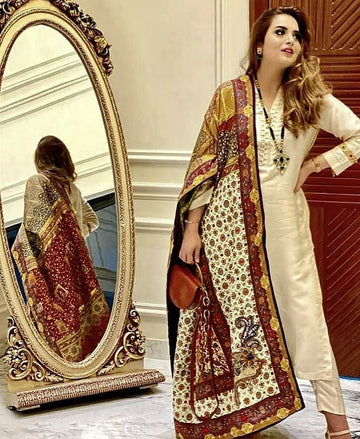 Qalandar Lohawar Complete Attire