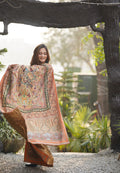 TFC gold shawl